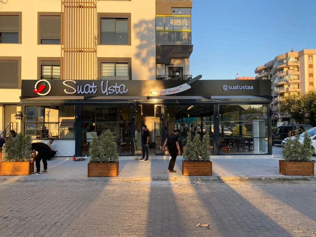 İzmir kutu harf tabela