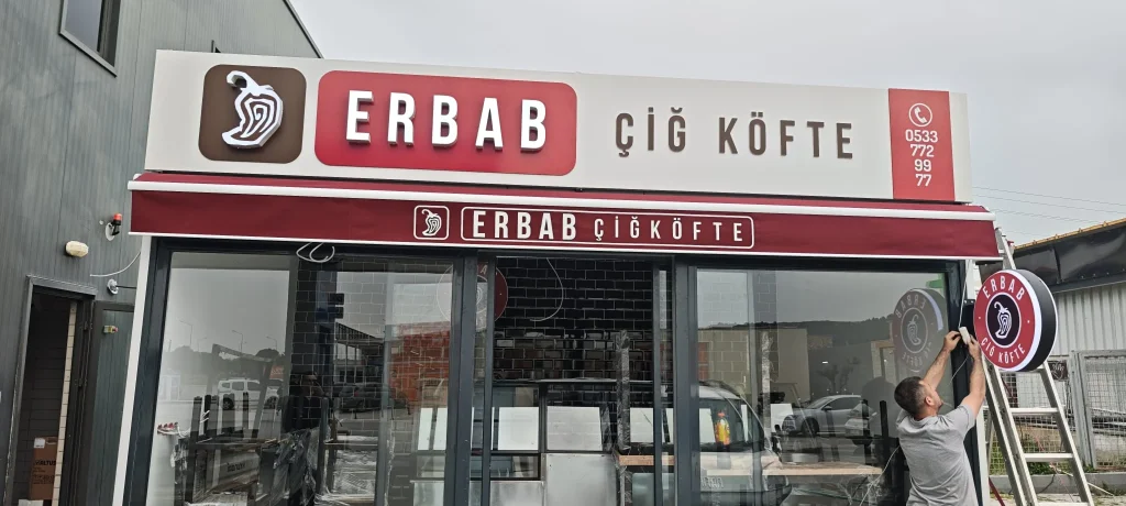 İzmir kompozit kutu harf tabela