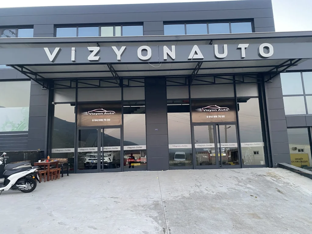 İzmir kompozit kutu harf tabela
